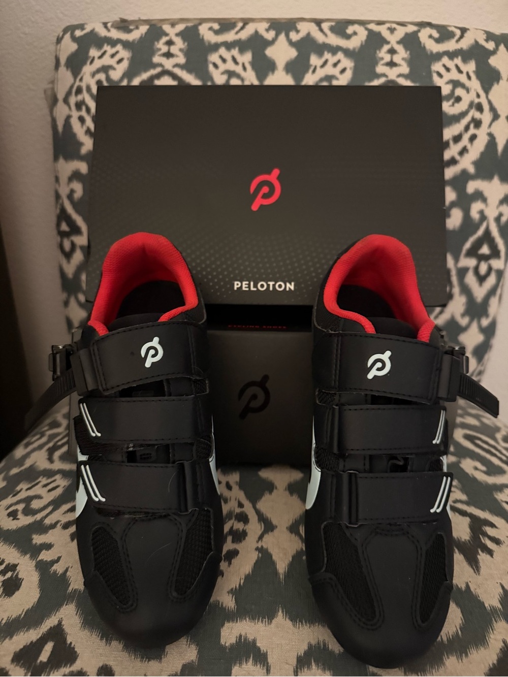 Like New Peloton Cycling Shoes - size 39